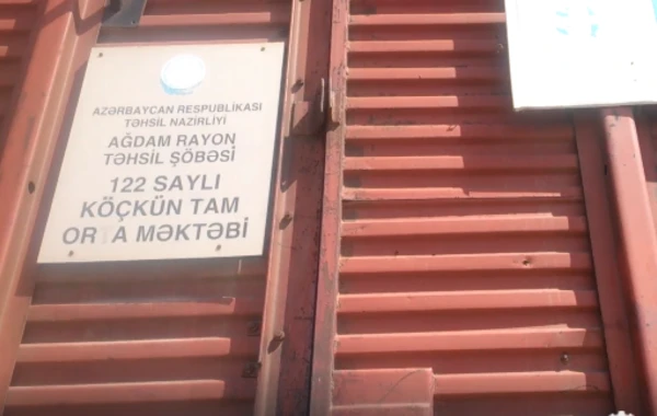 Vaqonlarda fəaliyyət göstərən köçkün məktəbi yeni binaya köçürüləcək - RƏSMİ (VİDEO)