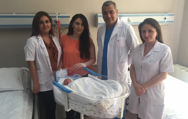 Azərbaycan həkimləri dünya səhiyyəsində ilkə imza atdılar - FOTO