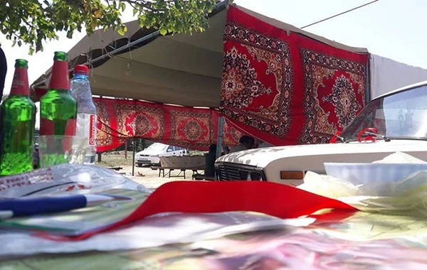 “Arvadını onun yanında uzandığını gördü” - “Sünnət toyu”nu yasa çevirən hadisə