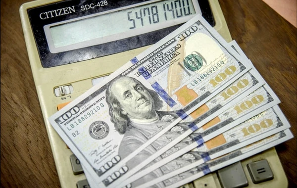 Dolların bu günə olan məzənnəsi