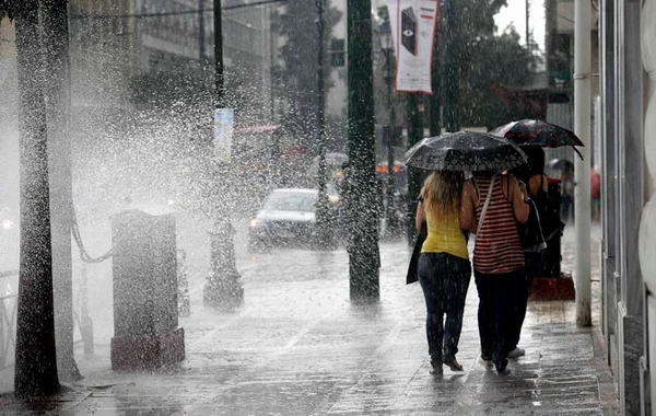 Hava XƏBƏRDARLIĞI - Yağış yağacaq, havanın temperaturu aşağı enəcək