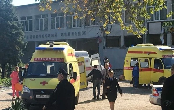 Krımda kollecə silahlı hücum - 19 ölü, 50 yaralı - VİDEO