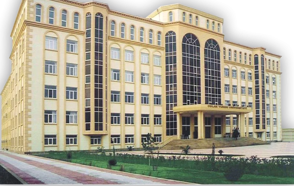 Odlar Yurdu Universitetindən dikdaban ayaqqabı qadağası ilə bağlı AÇIQLAMA