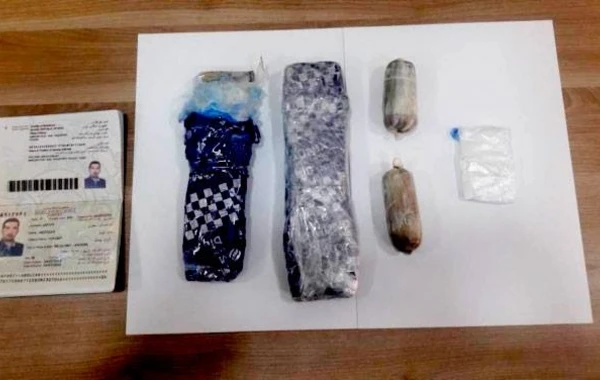 İran vətəndaşı daxili orqanlarında Azərbaycana narkotik keçirmək istədi – FOTO