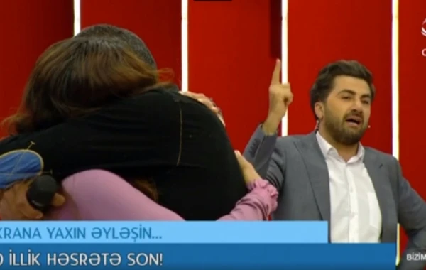 20 il sonra efirdə görüşdülər - hər kəsi kövrəldən anlar (VİDEO)