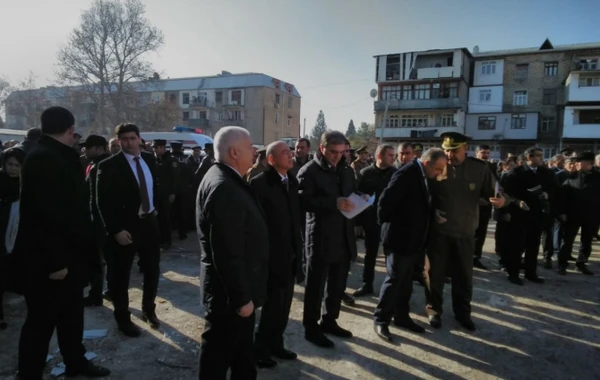 Kəmaləddin Heydərov hadisə yerində (FOTO)