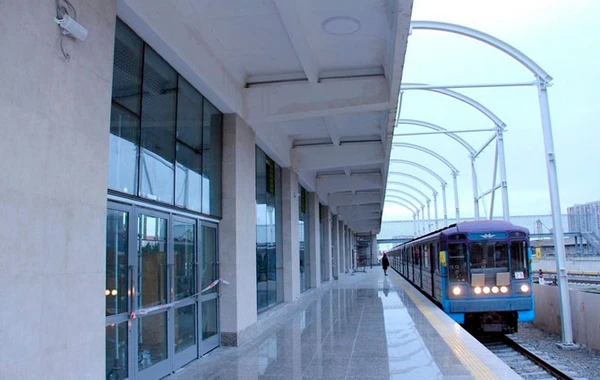 Metronun bu stansiyasına giriş-çıxış məhdudlaşdırılır