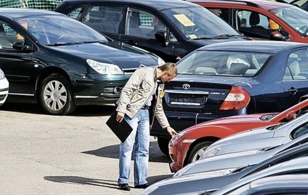 Azərbaycanlının Fransada avtomobil "biznesi"...