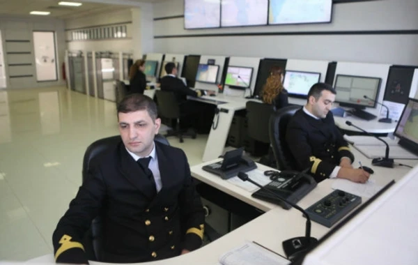 Dəniz Agentliyi güclü küləklə bağlı müvafiq tədbirlər görüb – FOTO