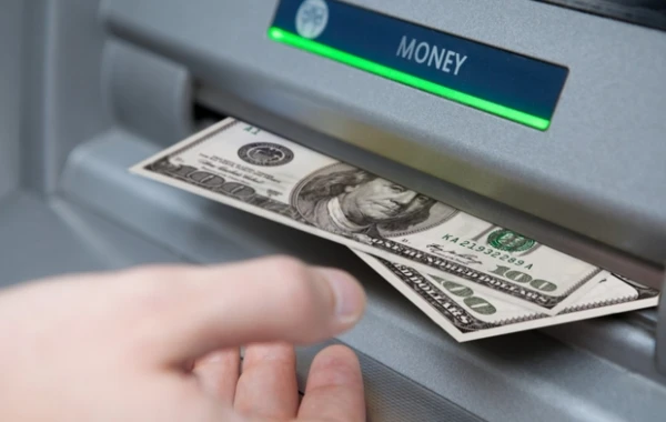 Dolların bu günə olan məzənnəsi