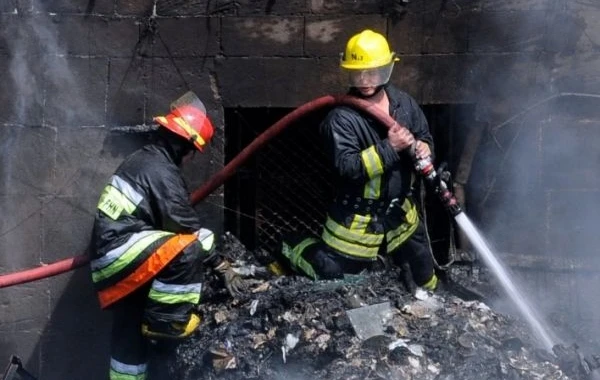 Bakıda oteldə yanğın olub, insanlar təxliyə edilib