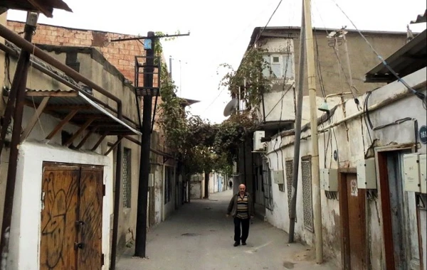 Bakının bu ərazisində söküntü başlanılır
