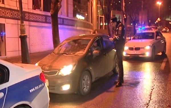 Sərxoş, tabe olmayan, "07"-də daş daşıyan sürücülər - DYP-nin gecə reydi (FOTO)