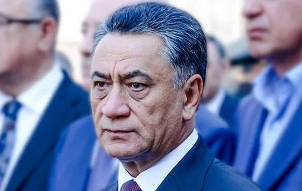 Ramil Usubov Səbailin rəisini işdən çıxardı - FOTO