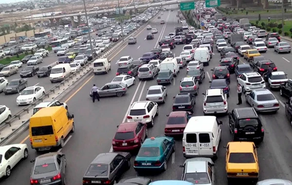 Yol polisi sürücülərə müraciət etdi
