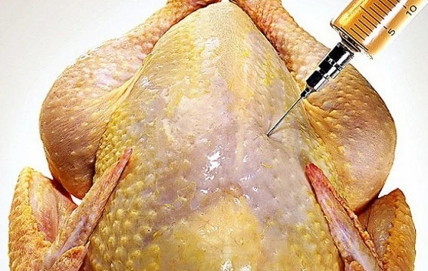 Broyler toyuğu və qaraciyəri yeməyin – Pediatrdan XƏBƏRDARLIQ