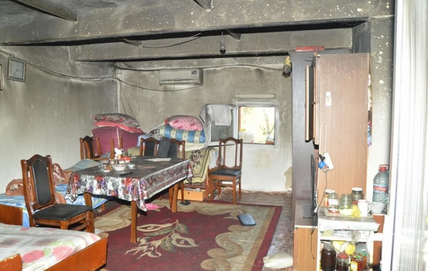 Yanğından əziyyət çəkmiş ailələrə kirayə pulu veriləcək (FOTO)