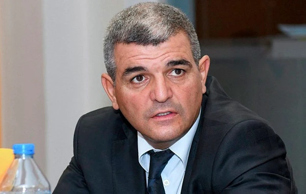 "Müəllimin qarşısına problem qoyuruq - işə qəbul üçün pul ödəməlisən"