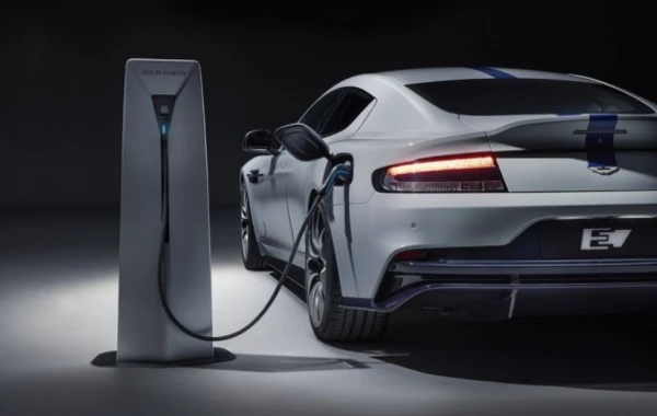 Aston Martin показала первый собственный электрокар - ФОТО+ВИДЕО