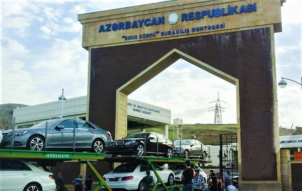 Sərhəddən malların və avtomobillərin keçirilməsi QAYDASI DƏYİŞDİ
