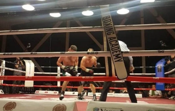 Азербайджанский боксер победил армянина и завоевал пояс "WBA Continental" - ФОТО