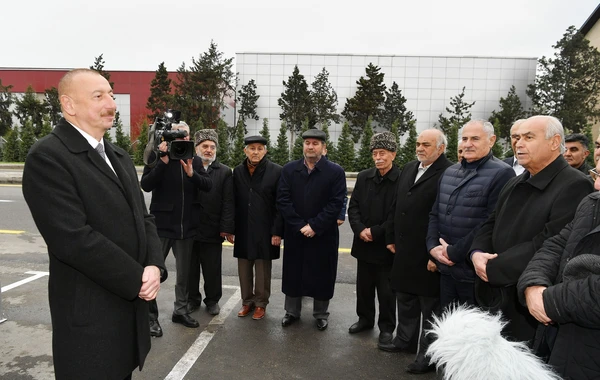 Президент Ильхам Алиев встретился с гражданами - ФОТО