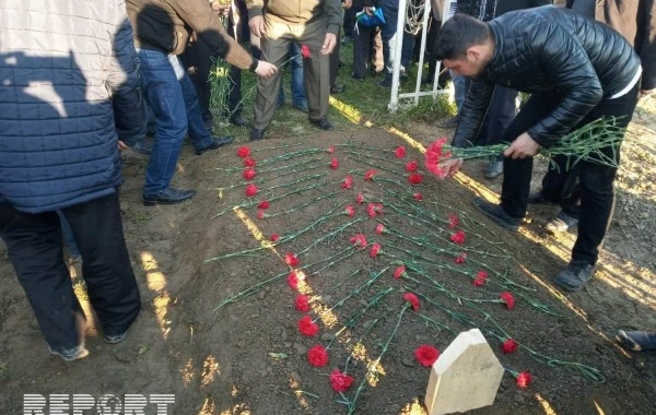 Qarabağda itkin düşmüş əsgərin 25 il sonra məzarı tapıldı - FOTO