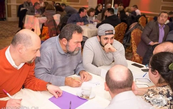 ABŞ-da senator olmaq istəyən azərbaycanlı - FOTO