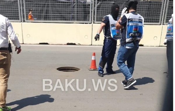 На Гран-при "F-1" в Баку пилот разбил болид о канализационный люк - ВИДЕО