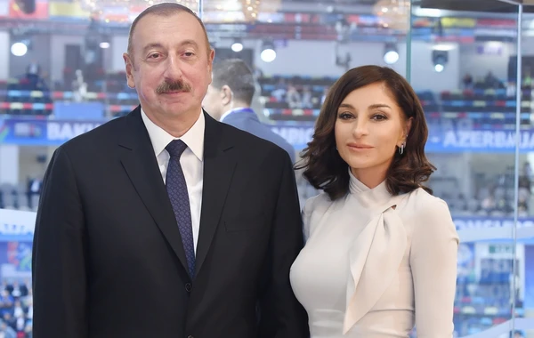 Prezident və xanımı Forumun açılışında