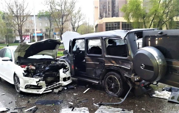 Bakıda 12 avtomobili əzən "Gelandewagen" sürücüsü saxlanıldı - VİDEO