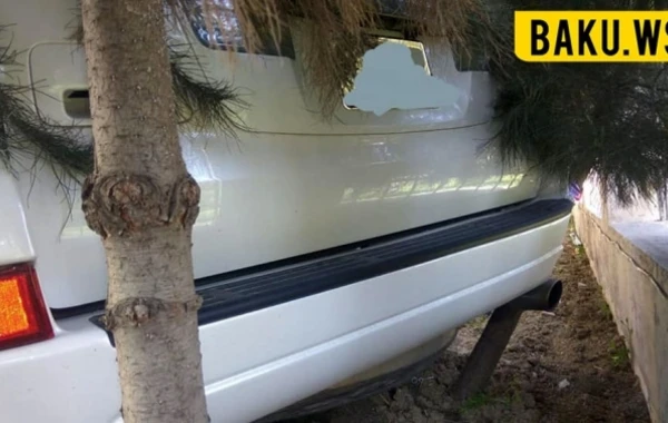 В Баку задержан водитель Land Cruiser, повредивший 12 автомобилей - ВИДЕО