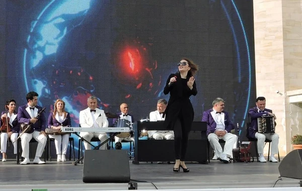 Heydər Əliyev Fondu Şəkidə konsert verib - FOTO