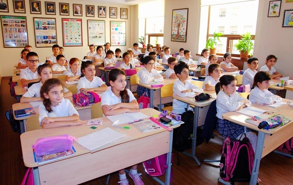 Təhsil naziri: "Orta məktəblərdə dinin tədrisi nəzərdə tutulmayıb"
