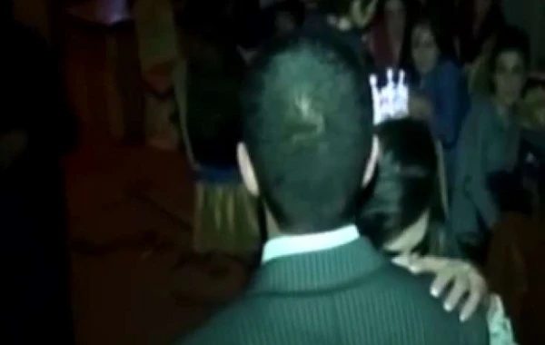 Azərbaycanda təzə gəlin asılı vəziyyətdə tapıldı  - Birinci arvadını da toy gecəsi... - FOTO