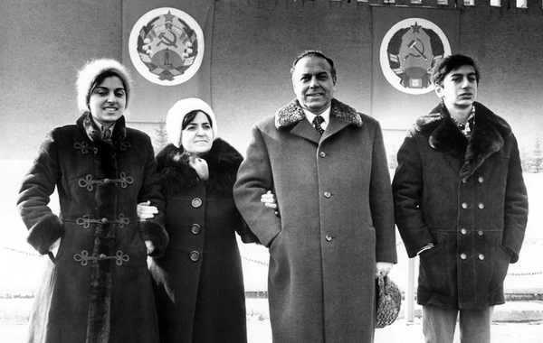 Fotoqalereya: Heydər Əliyevli günlər