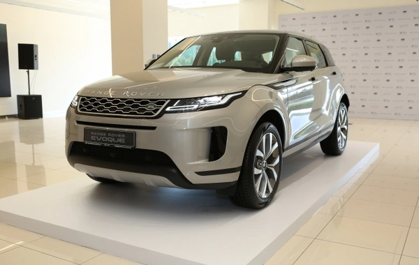 “Range Rover Evoque” modeli avtomobilsevərlərə təqdim edilib  – FOTO/VİDEO
