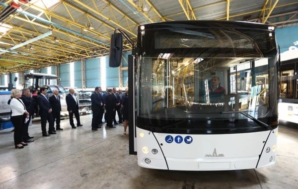 Azərbaycanda ilk dəfə elektrobus istehsal olunub - FOTO