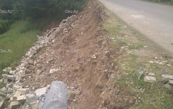 2 il əvvəl istifadəyə verilən yol yararsız hala düşdü - FOTO