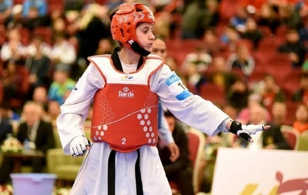 Olimpiya mükafatçısı dünya çempionatını medalsız başa vurub