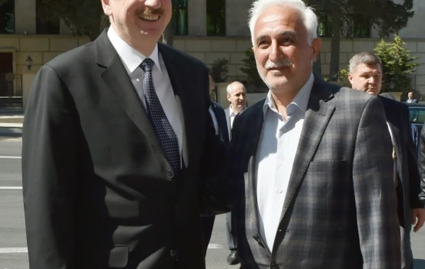 Prezident və xanımının sakinlərlə səmimi görüşü  - VİDEO/FOTO (YENİLƏNİB)
