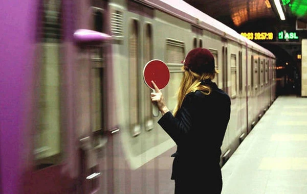 Bakı metrosu səhərə qədər işləyəcək