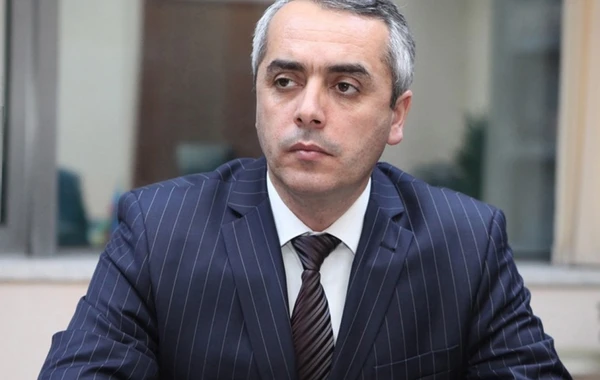 Elman Babayev vəzifəsindən getdi