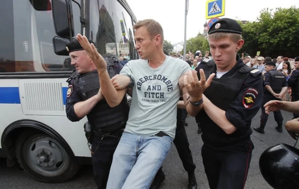 На акции в Москве задержаны более 200 человек - ВИДЕО