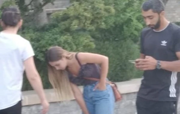 Bakıda it uşağı dişlədi, sahibləri isə anaya hücum çəkdi - FOTO