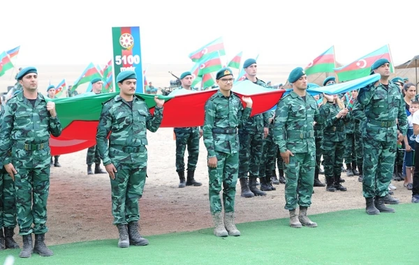 Azərbaycanda 5 km 100 m uzunluqda dövlət bayrağı hazırlanıb