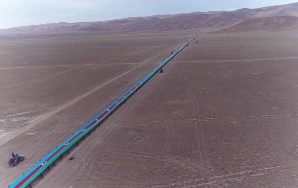 Azərbaycanda 5 km 100 m uzunluqda dövlət bayrağı hazırlanıb