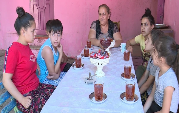 10 uşaq anası Arzu Hacıyeva: "Peşman deyiləm" - VİDEO