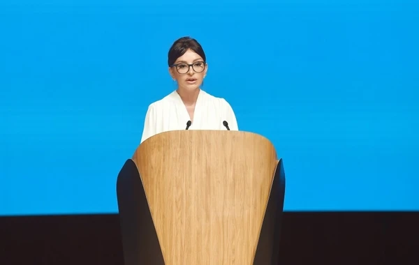 Mehriban Əliyeva BMT-nin Dövlət Xidmətləri Forumunun açılışında - FOTO