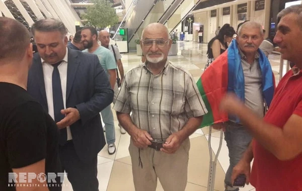 Fuad Abbasov artıq Bakıdadır - FOTO (YENİLƏNİB)